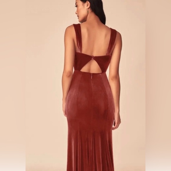 Azazie Dresses & Skirts - Azazie velvet terracotta Dress